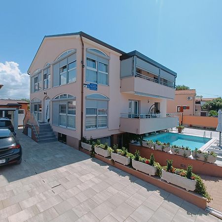 Villa Slavica Porec Esterno foto