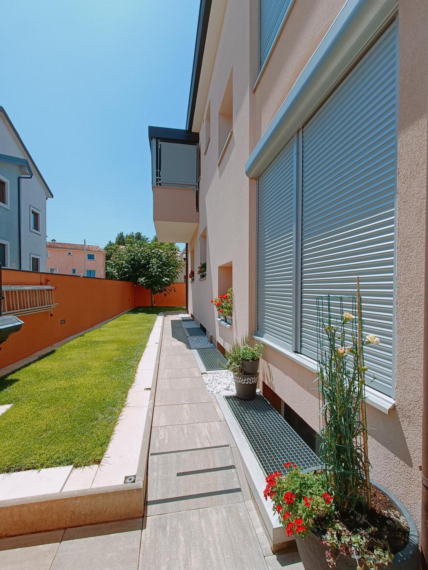Villa Slavica Porec Esterno foto